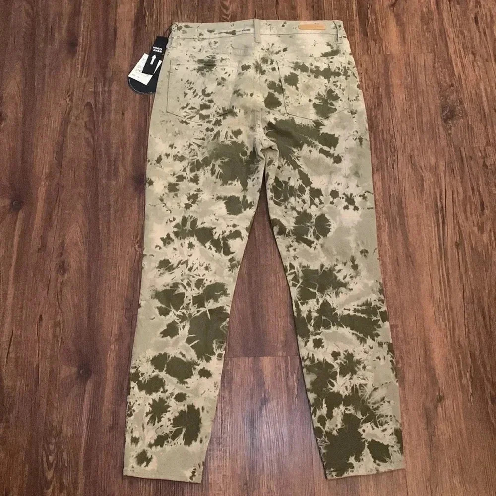 Articles of Society Women’s Sz 28 Camo Olive Green Skinny Jeans NWT - Picture 3 of 13